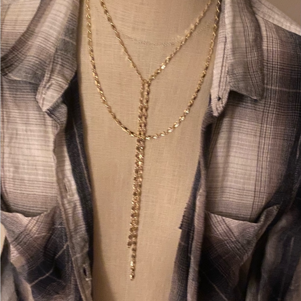 Elegant “Express” Lariat Gold Tone 
Necklace